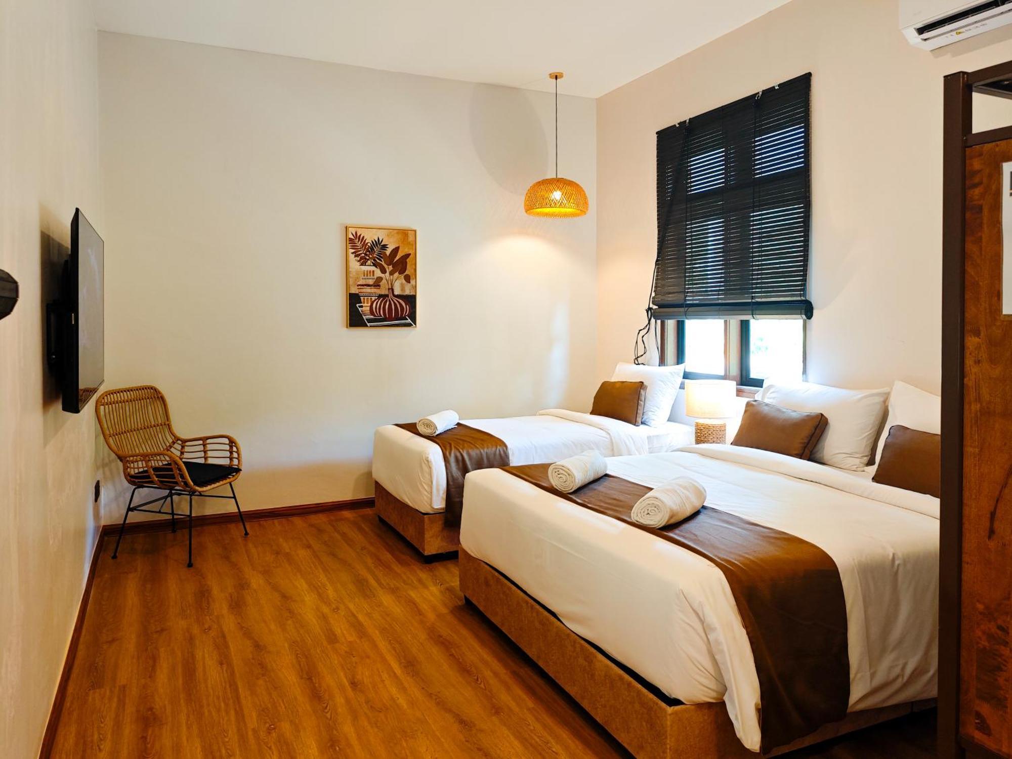 Mulyo Hotel 波德申 外观 照片