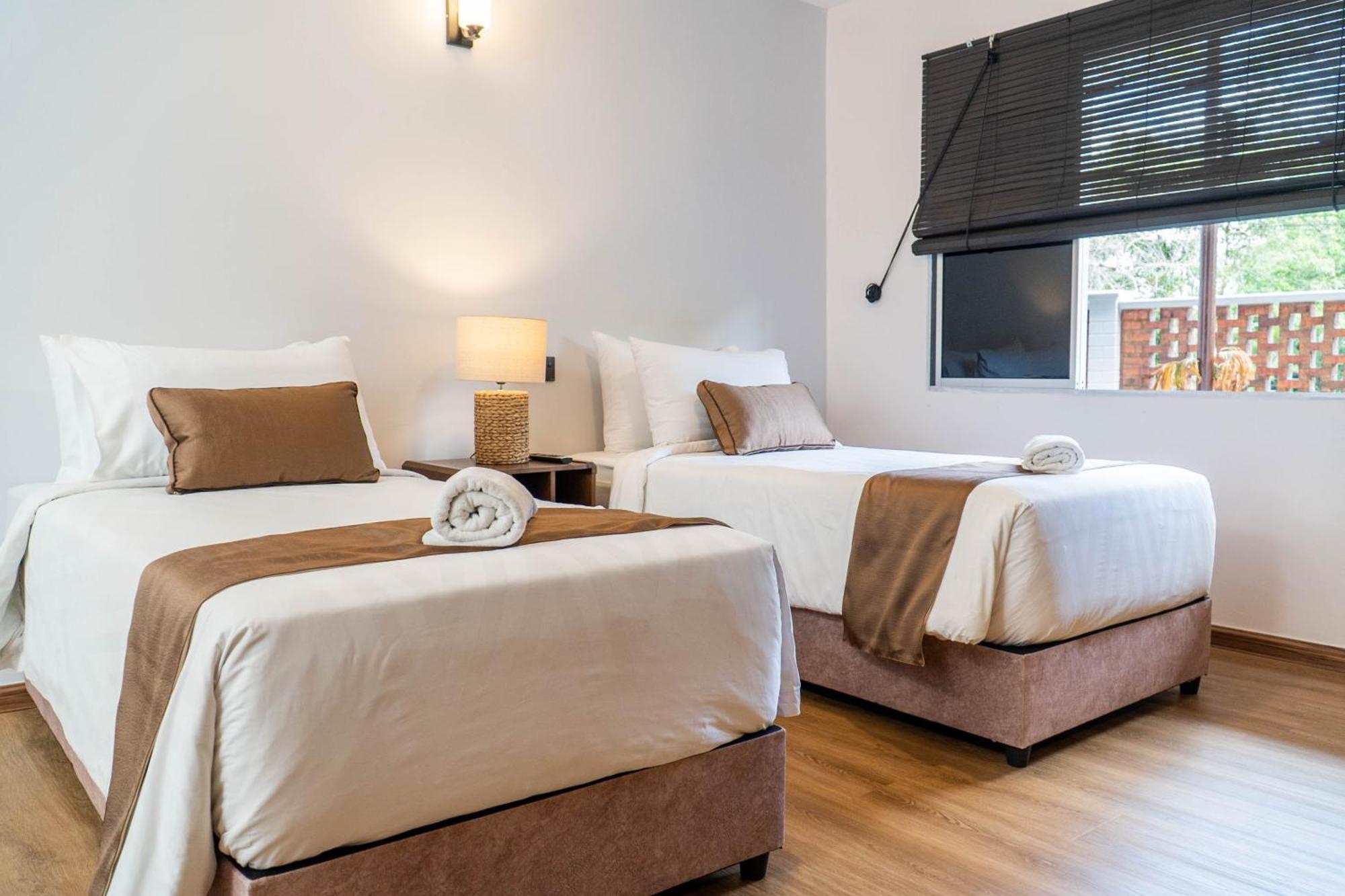 Mulyo Hotel 波德申 外观 照片